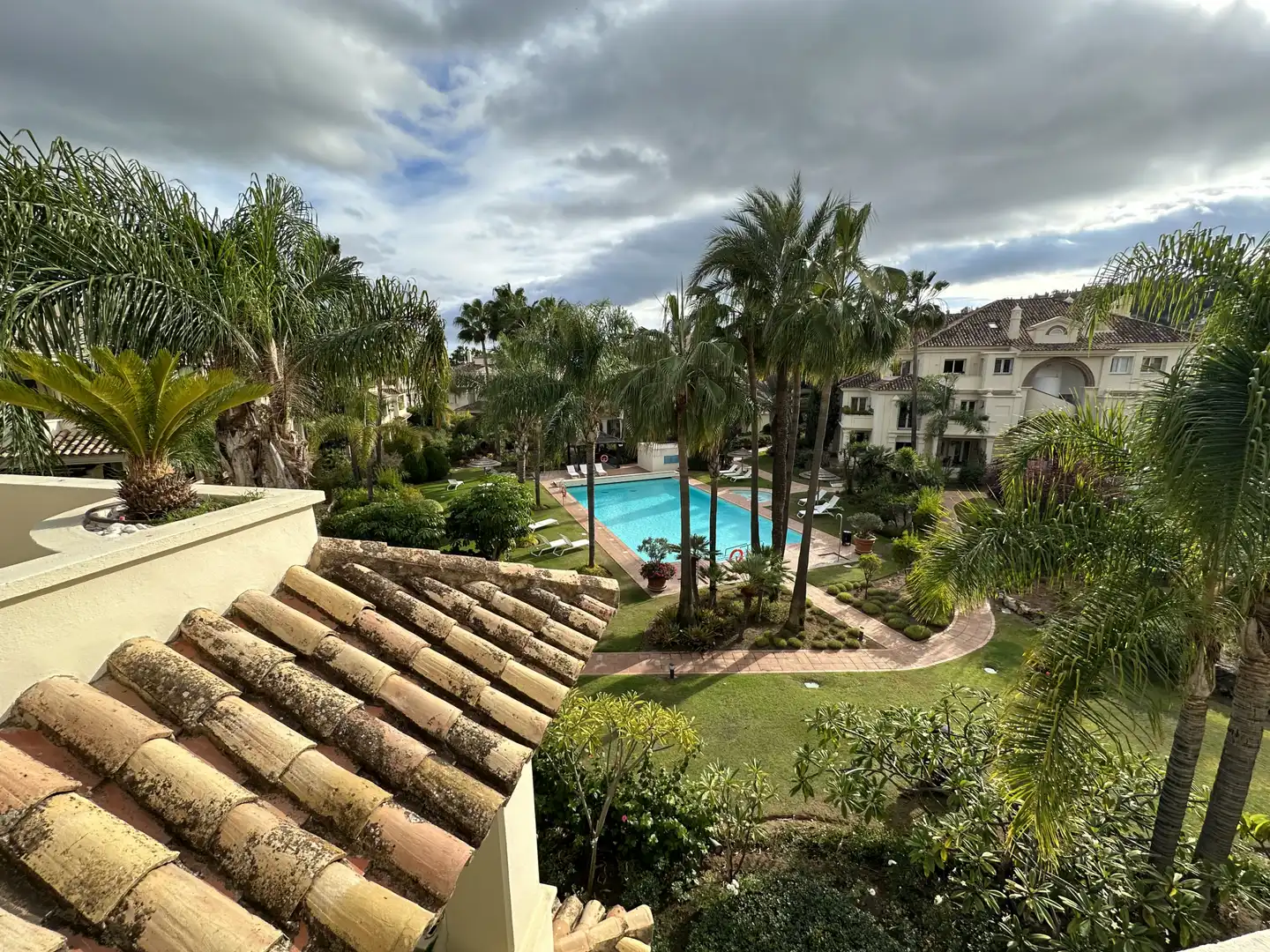 Penthouse with pool for sale in Nueva Andalucía, imagen 15
