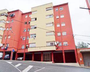 Vista exterior de Pis en venda en Girona Capital amb Calefacció