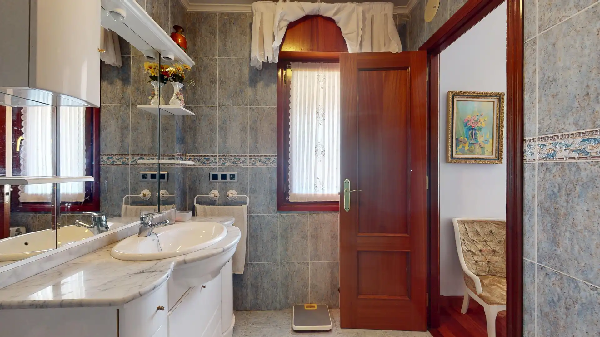 Baño de Casa o chalet en venta en Castro-Urdiales con Calefacción, Terraza y Trastero