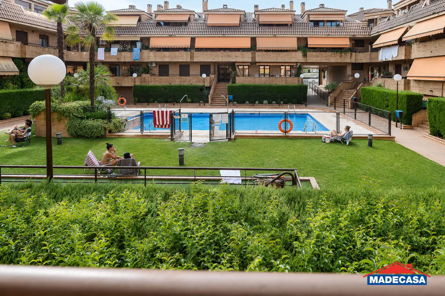 Schwimmbecken von Maisonette zur Miete in Brunete mit Klimaanlage, Heizung und Privatgarten