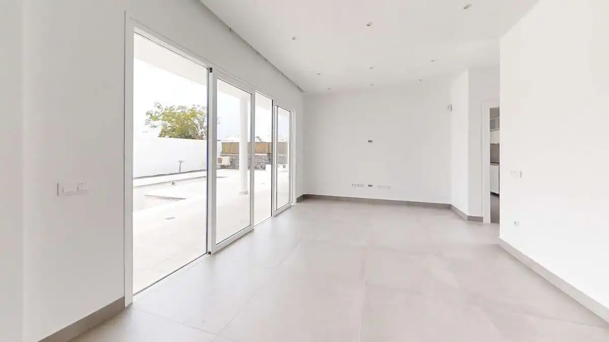 Casa o chalet en venta en Yaiza con Jardín privado, Terraza y Piscina