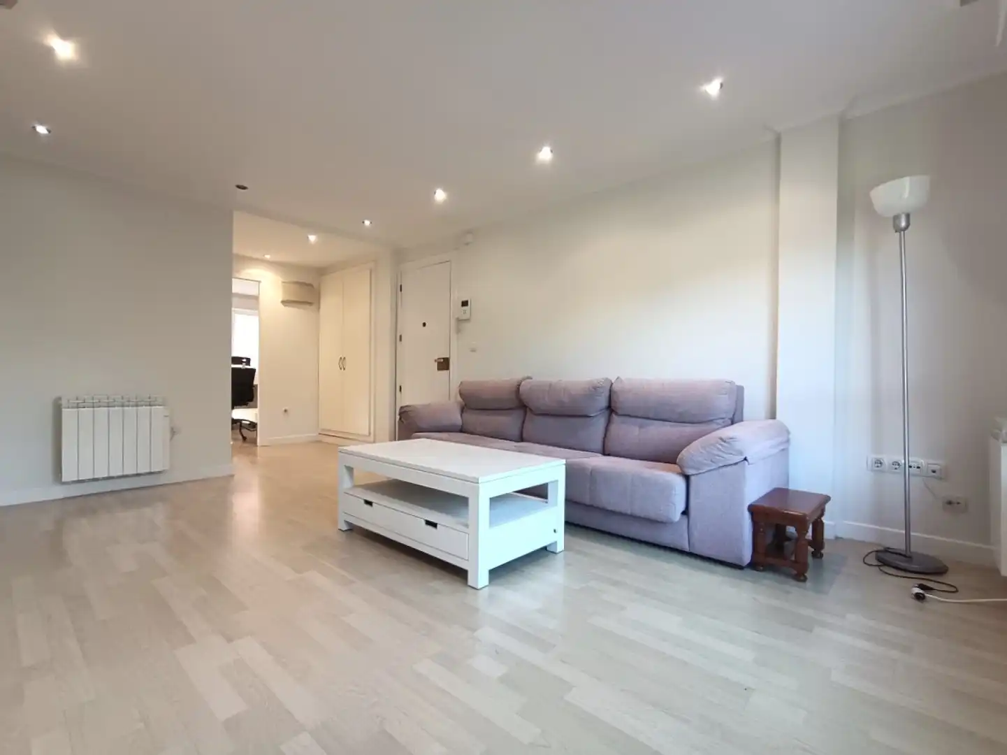 Wohnung mit Terrasse zur Miete in Gijón - Avda. Torcuato Fernández Miranda, imagen 4