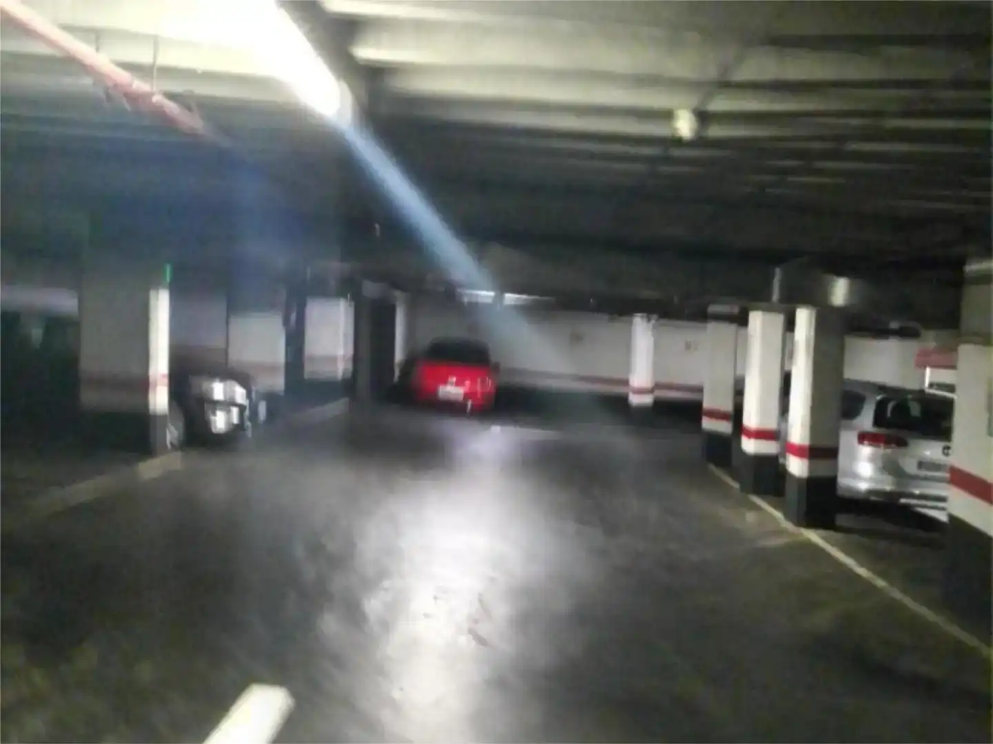 Parkplatz von Garage zur Miete in Bilbao 
