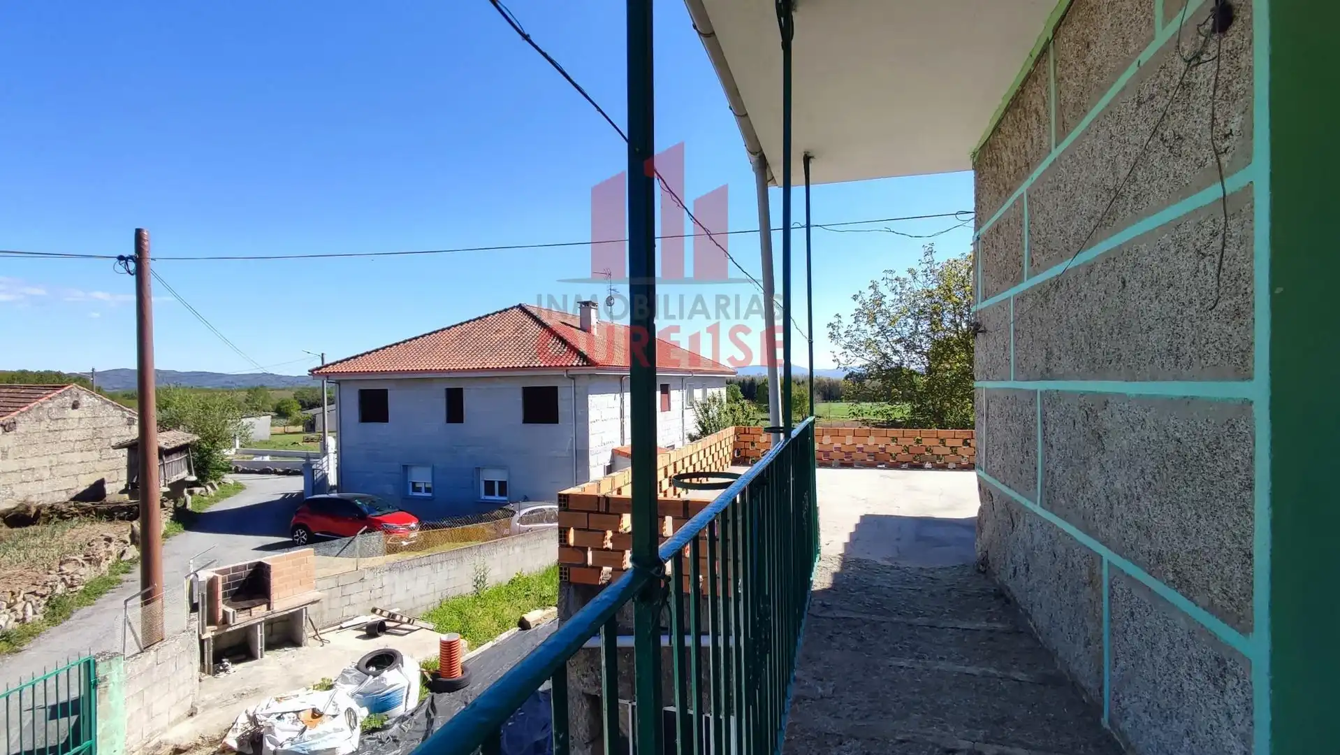Vista exterior de Casa o xalet en venda en Xunqueira de Ambía amb Jardí privat i Balcó