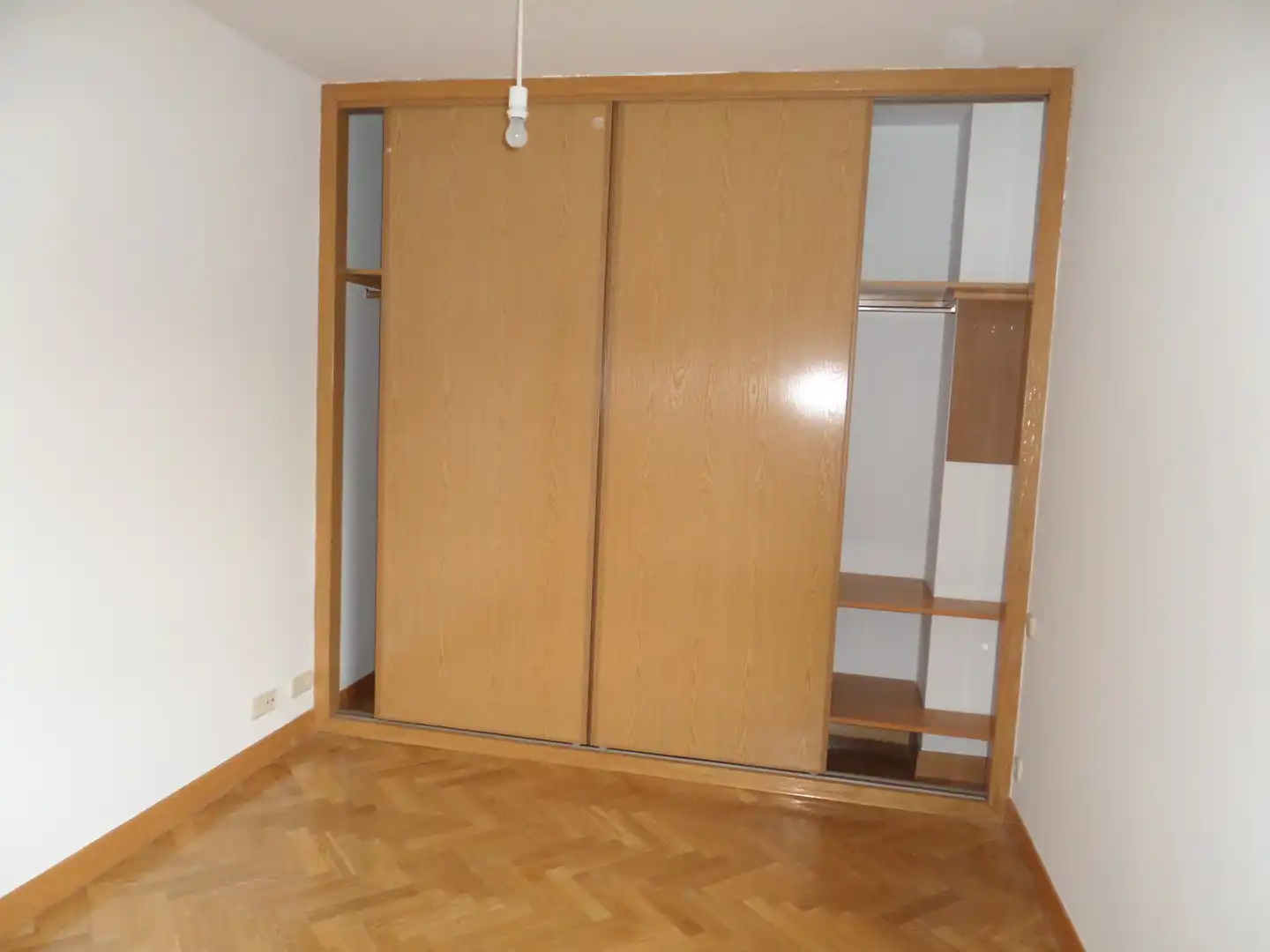 Habitación de Piso de alquiler en San Agustín del Guadalix con Aire acondicionado, Calefacción y Parquet