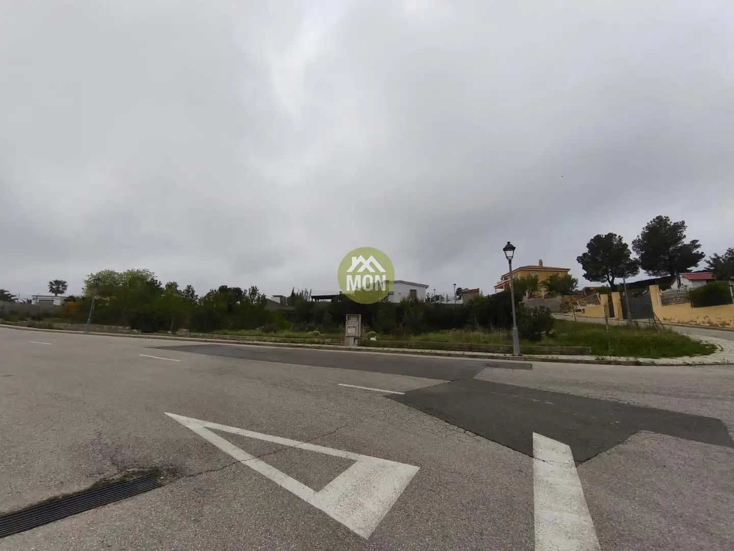 Terreno residencial en venta en Montroi / Montroy, imagen 6