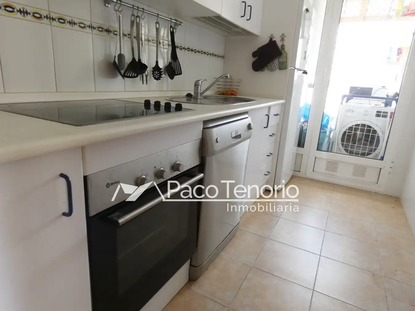 Cocina de Piso de alquiler en Islantilla con Terraza, Amueblado y Horno