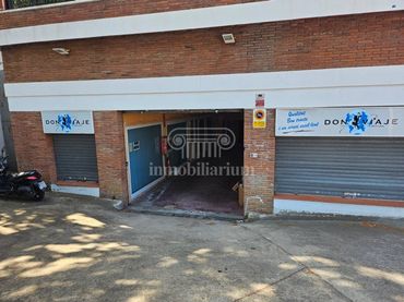 Locale commerciale in vendita a Fenals