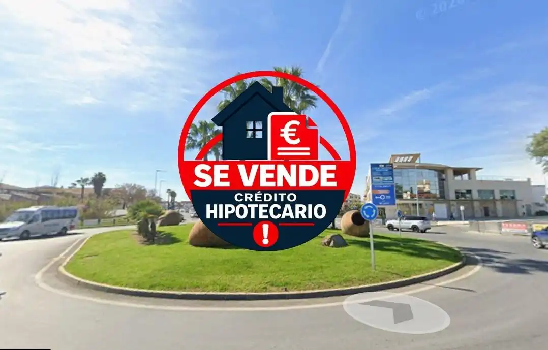 Appartement avec ascenseur à vendre à Lepe