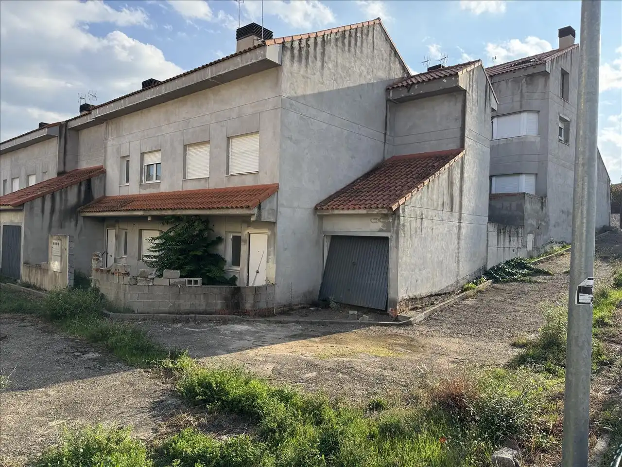Exterior view of Houses for sale in La Cabrera, Madrid