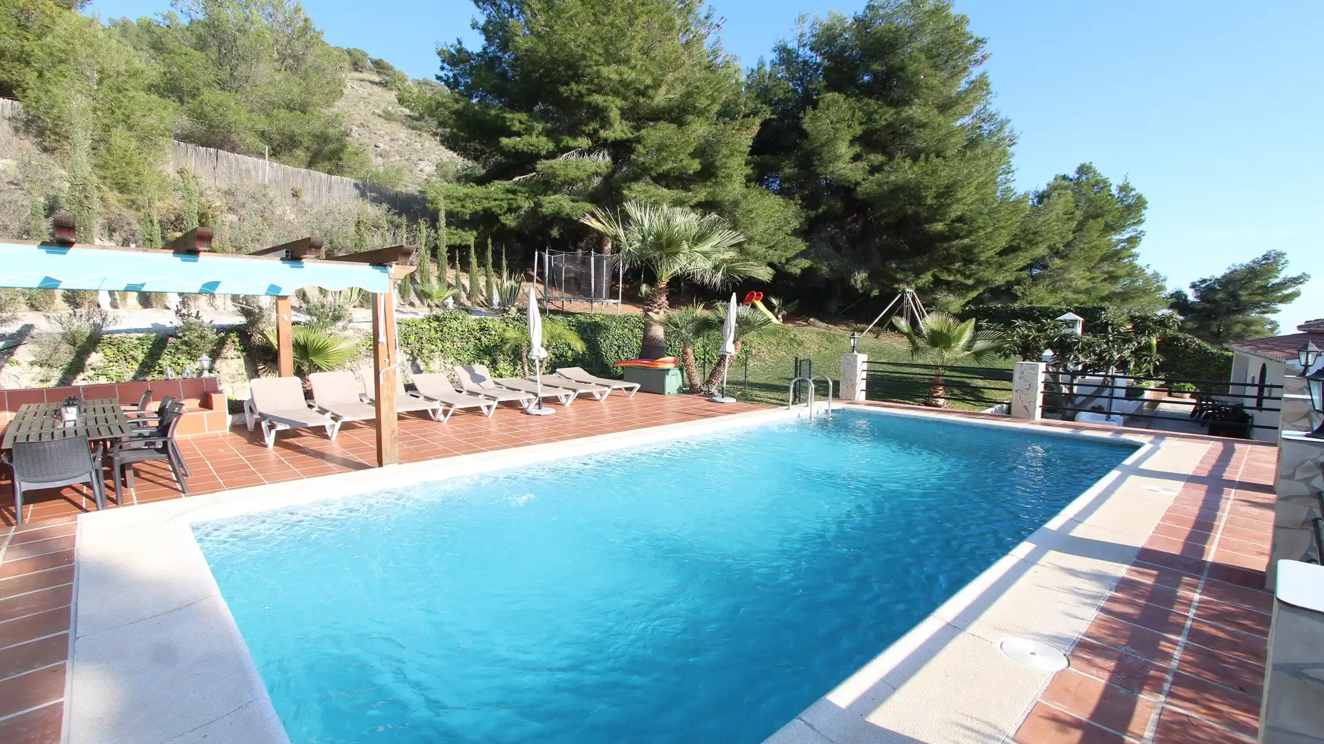 Swimming pool of Houses for sale in Frigiliana  with Air Conditioner, Private garden and Terrace