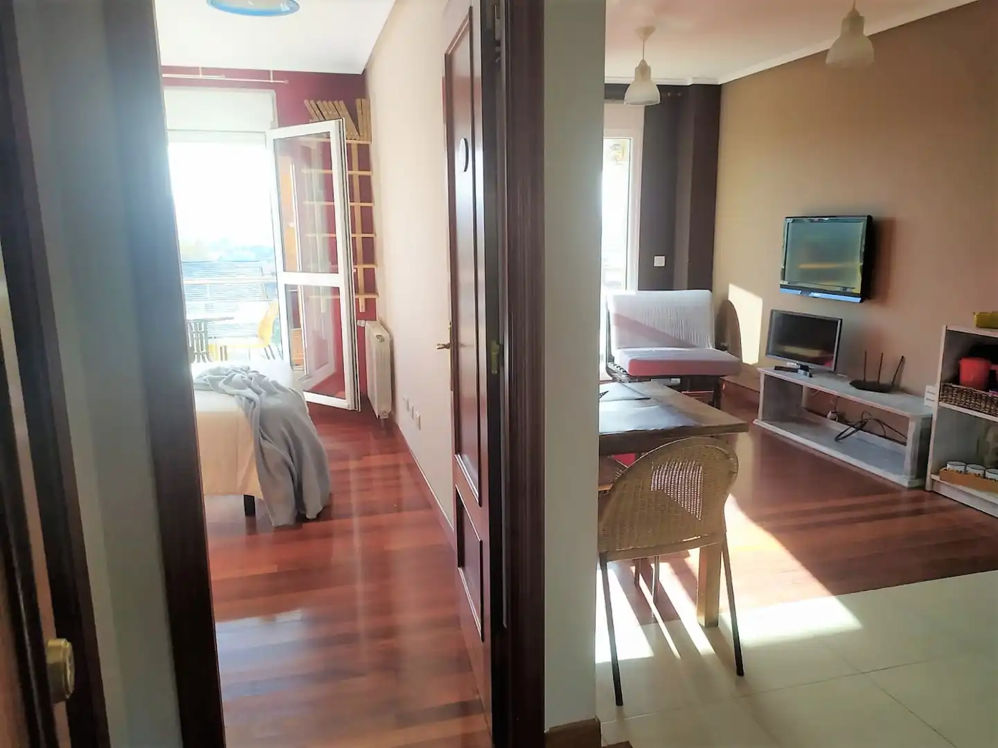 Sala d'estar de Pis en venda en Miengo amb Calefacció, Parquet i Terrassa