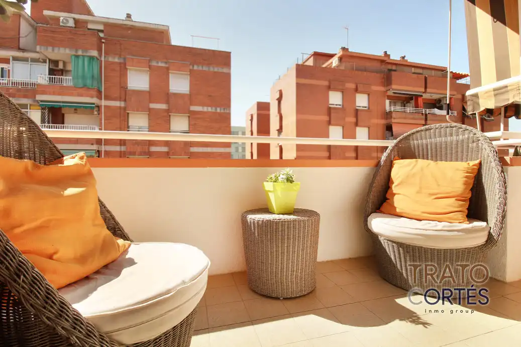 Terrassa de Àtic en venda en Sant Boi de Llobregat amb Aire condicionat, Calefacció i Terrassa