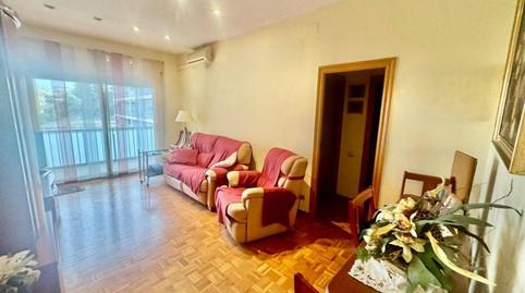 Foto 2 de Àtic en venda a Calle Gènova, El Guinardó, Barcelona