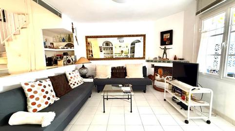 Foto 2 de Casa adosada en venta en Calle Pensamiento, Arroyo de la Miel, Benalmádena