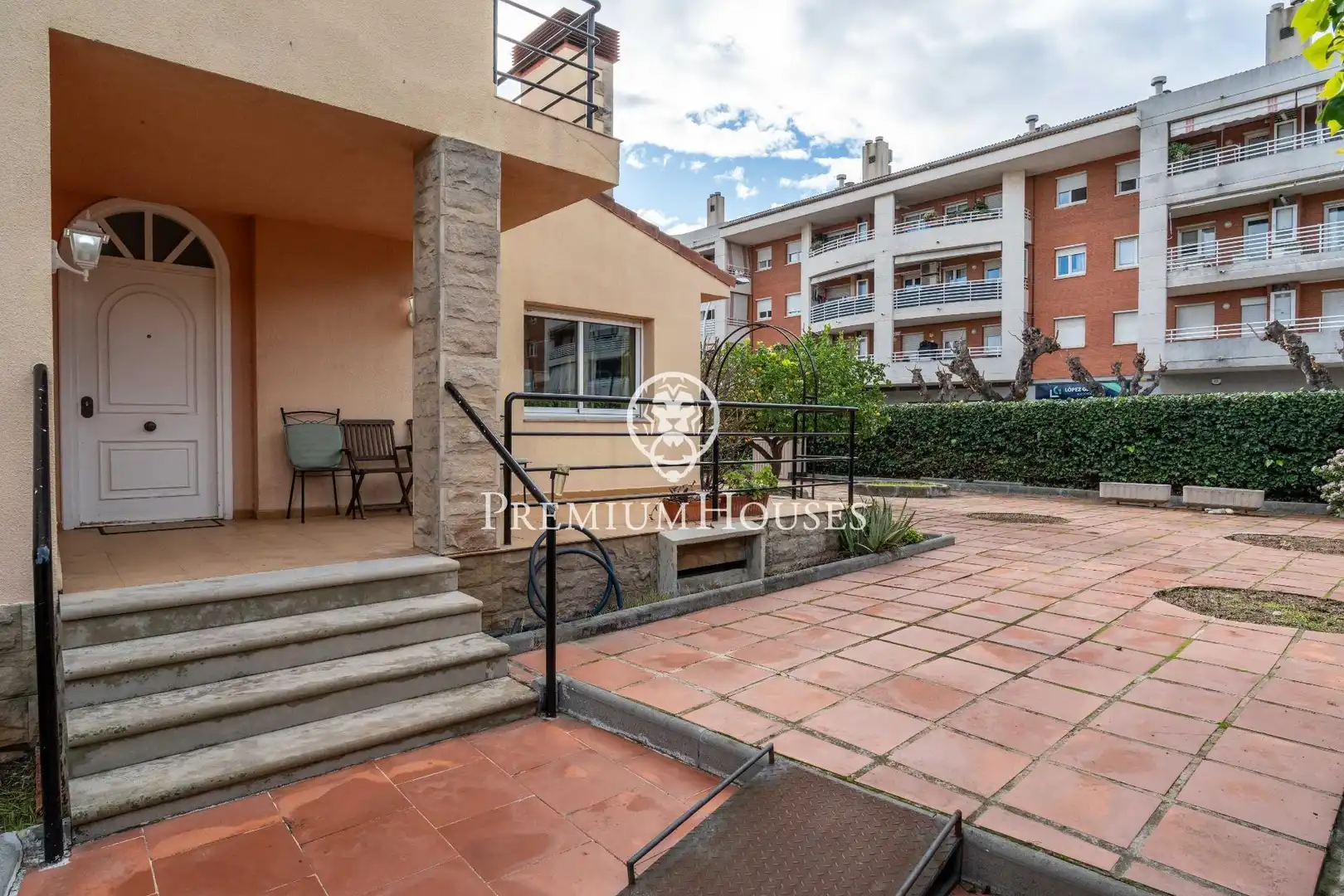 Terrassa de Casa o xalet en venda en Salou amb Aire condicionat, Calefacció i Jardí privat