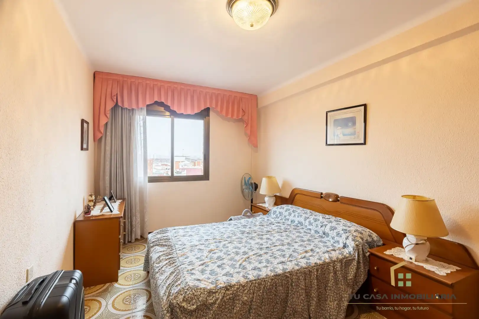 Habitación de Piso en venta en Badalona con Aire acondicionado, Calefacción y Amueblado