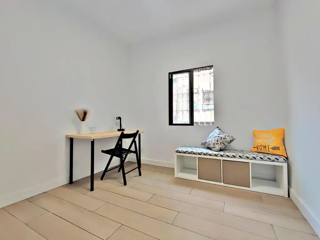 Habitación de Piso en venta en Barcelona con Aire acondicionado, Calefacción y Terraza