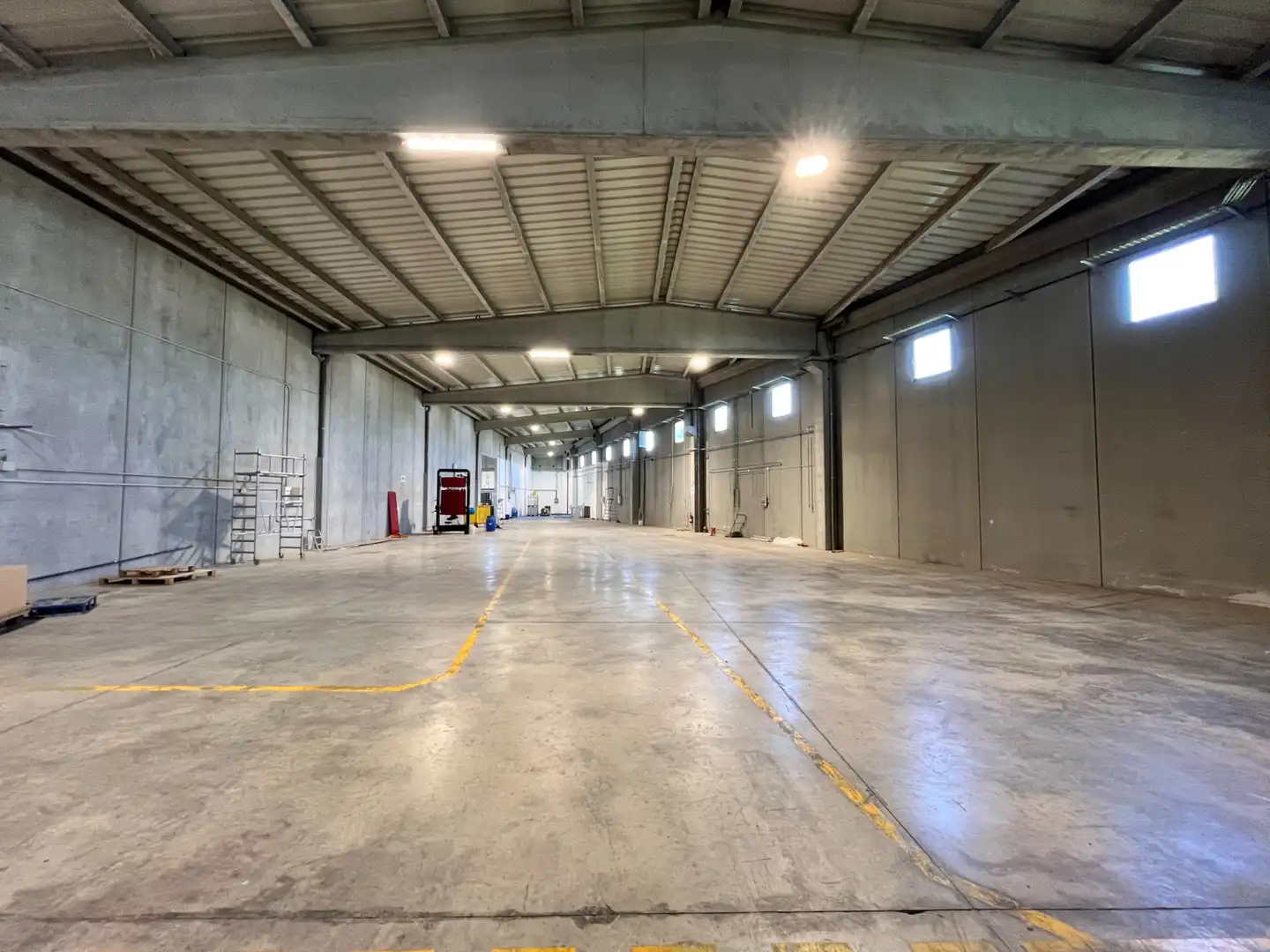 Nave industrial de alquiler en Carrer de Mogoda, Santa Perpètua de Mogoda
