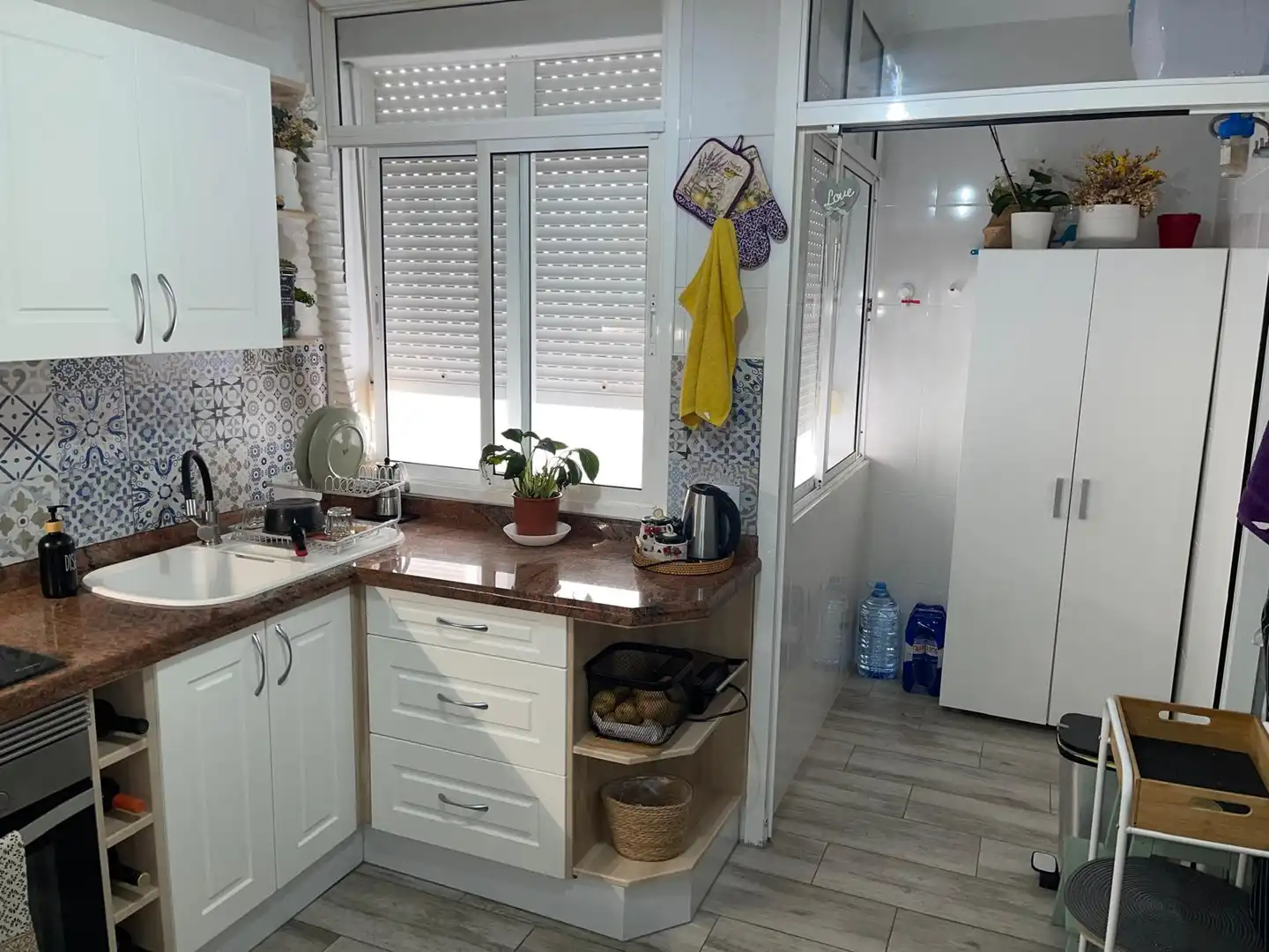 Cuina de Pis en venda en Las Palmas de Gran Canaria amb Traster, Moblat i Forn