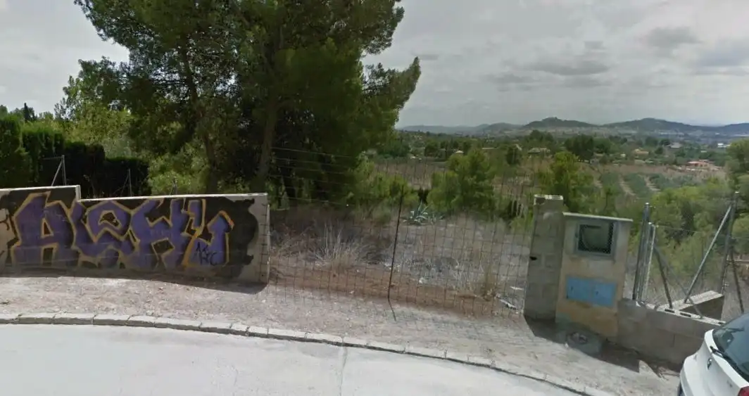 Terreny residencial en venda a Urbanizaciones, imagen 3