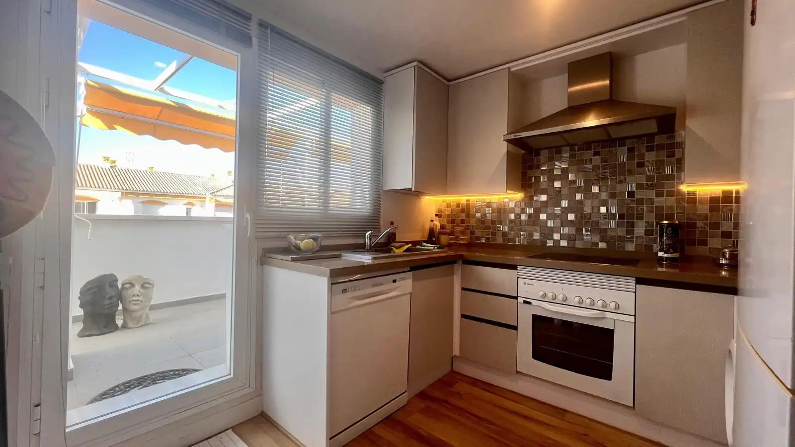 Àtic amb terrassa en venda a Nueva Andalucía, imagen 22