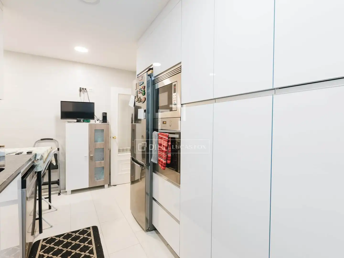 Kitchen of Flat for rent in Madrid  with Air Conditioner, Heating and Private garden