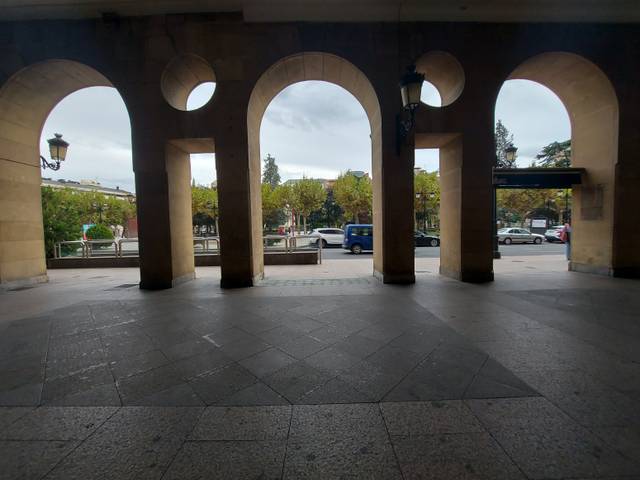 Local comercial en Alquiler en Logroño - Muro de Francisco de la Mata en Casco Antiguo