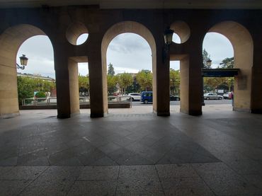 Locale commerciale in affitto a Logroño - Muro de Francisco de la Mata