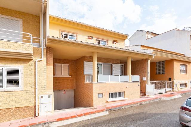 Casa-chalet en Venta en Calle VIA VERDE en Ribera de Molina - Torrealta