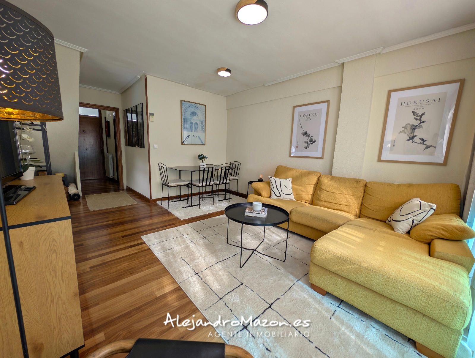 Living room of Duplex to rent in Castro-Urdiales  with Heating, Swimming Pool and Furnished