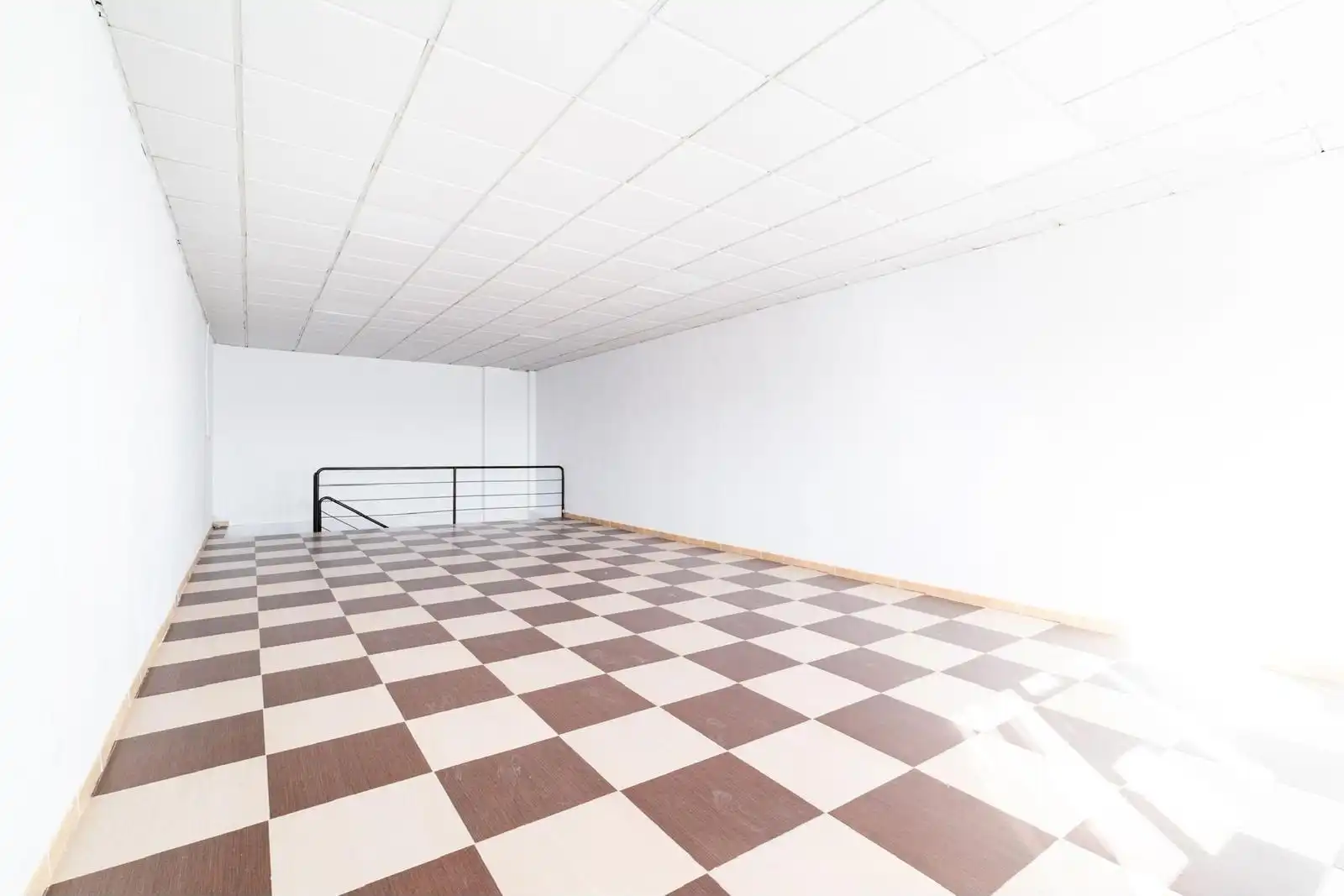 Nave industrial de alquiler en Albolote