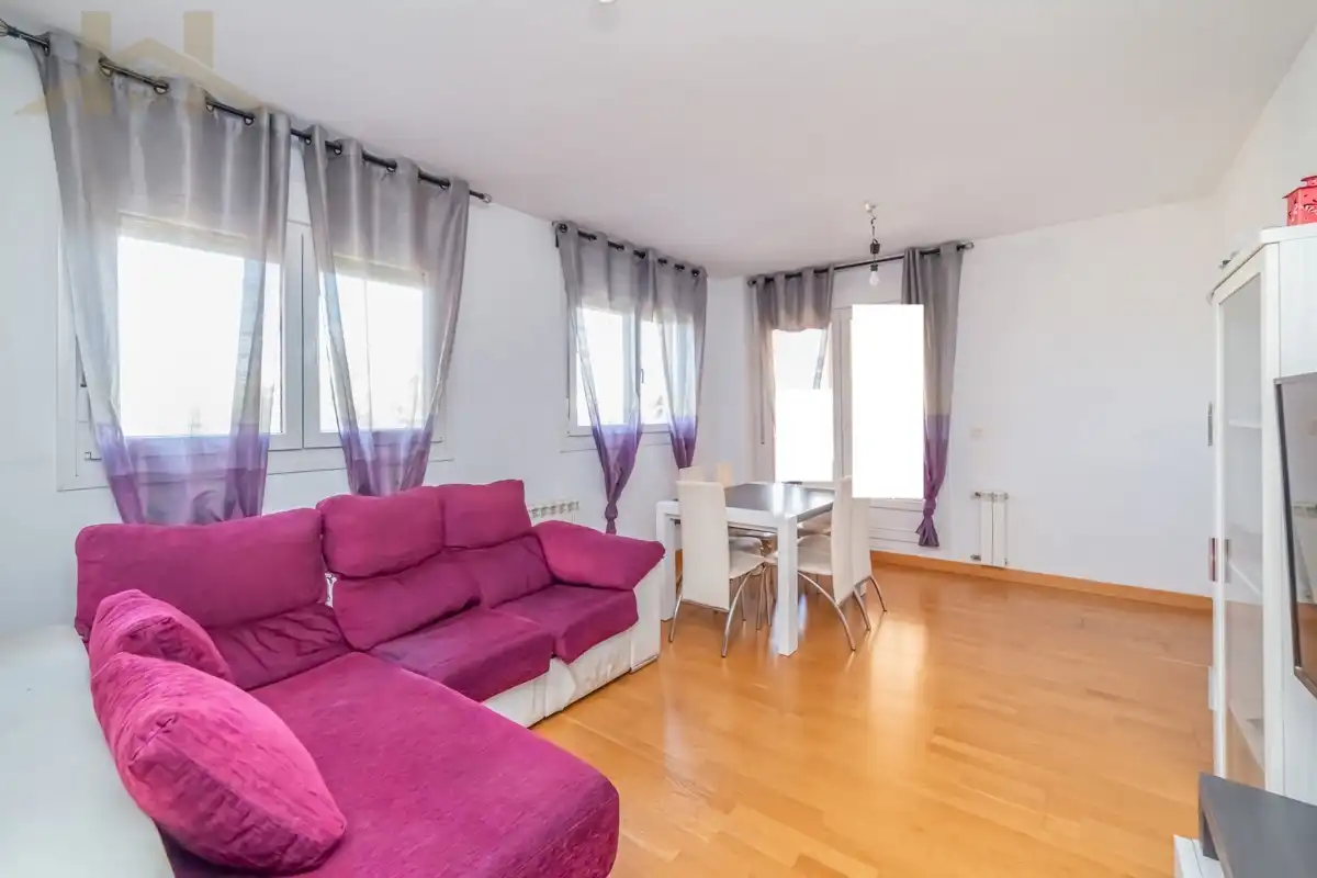 Sala d'estar de Pis en venda en Rivas-Vaciamadrid amb Aire condicionat, Calefacció i Terrassa