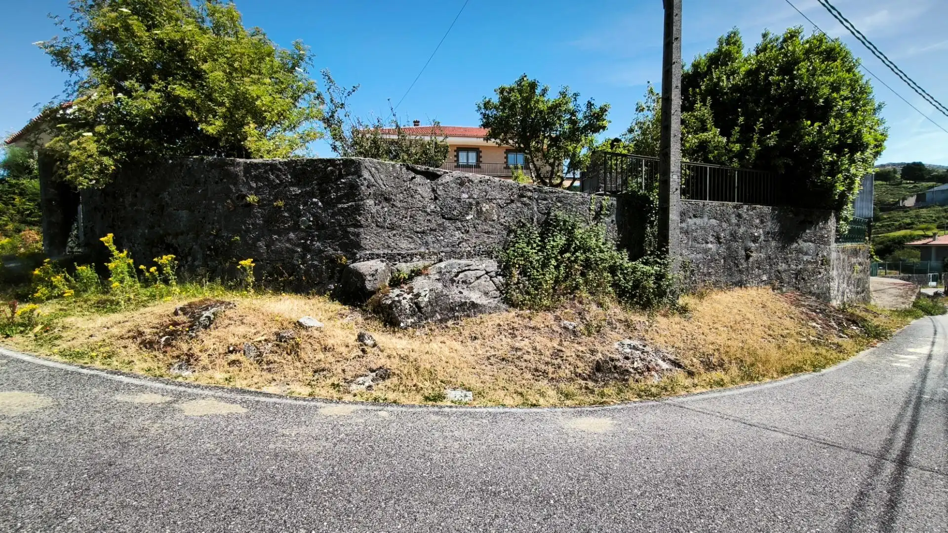 Casa o chalet en venta en A Lama   con Calefacción, Trastero y Balcón