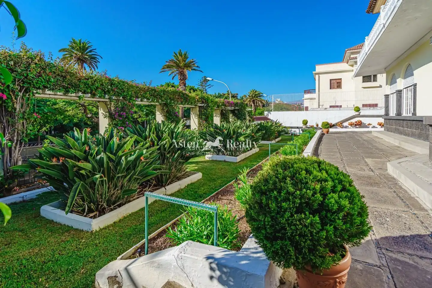 Jardí de Casa o xalet en venda en Santa Cruz de Tenerife amb Aire condicionat, Terrassa i Piscina