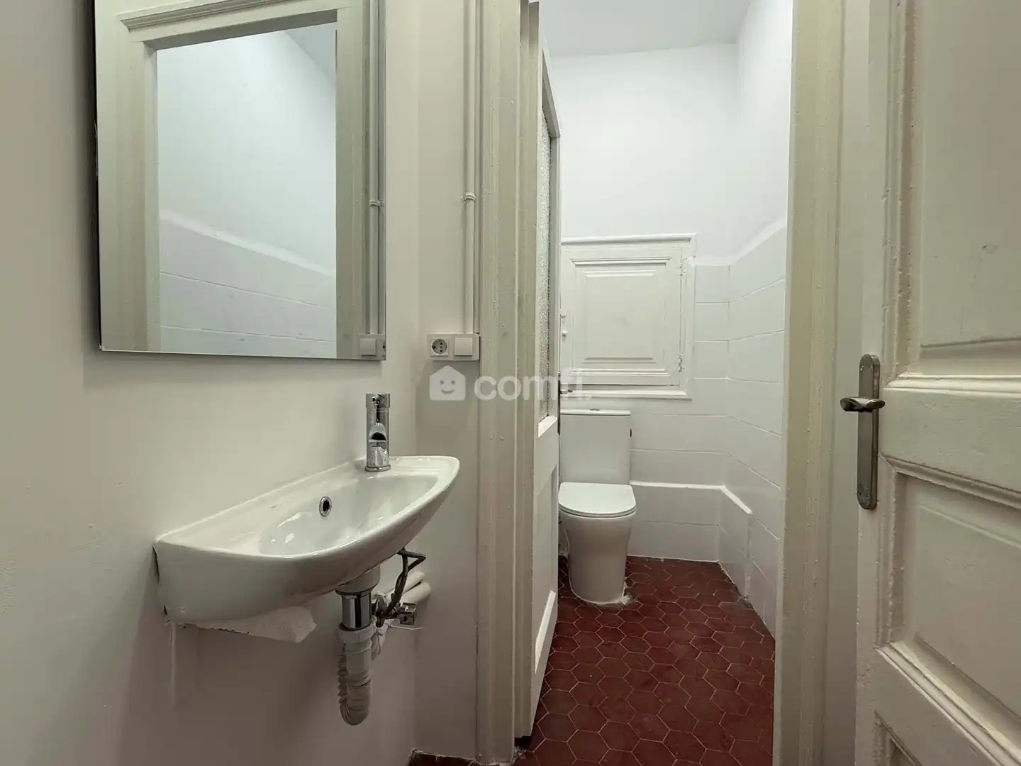 Baño de Piso para compartir en Barcelona con Amueblado