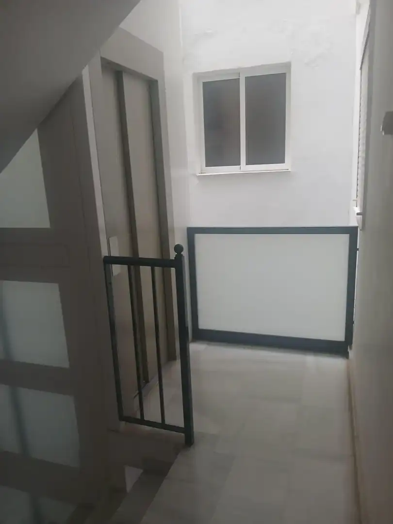 Pis en venda a Calle de Narcíso Monturiol, imagen 3