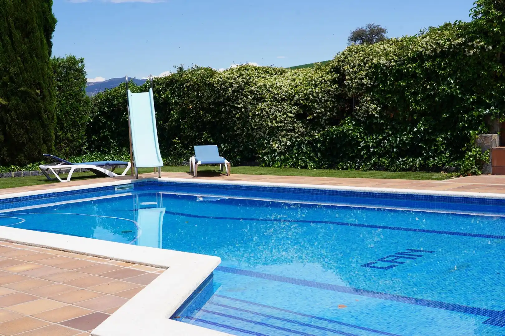 Schwimmbecken von Country house zum Verkauf in Granollers mit Klimaanlage, Privatgarten und Terrasse