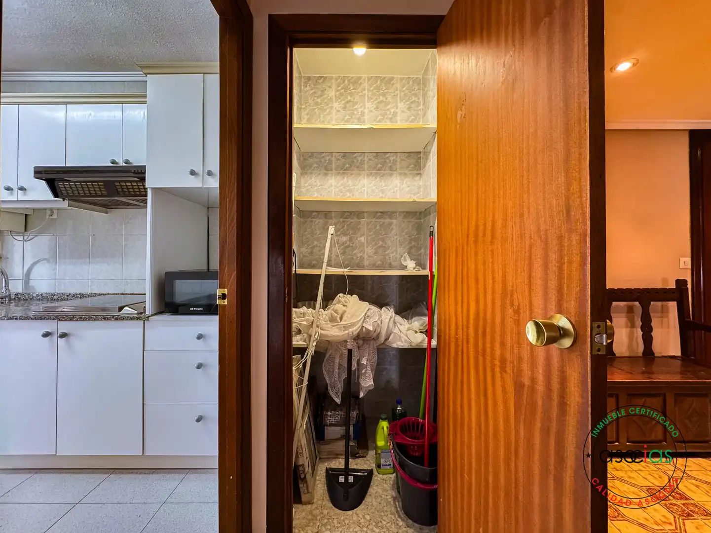 Cuina de Pis en venda en Gijón  amb Calefacció i Parquet