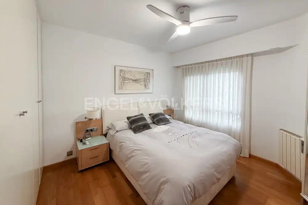 Habitación de Piso de alquiler en Valencia con Aire acondicionado, Calefacción y Parquet