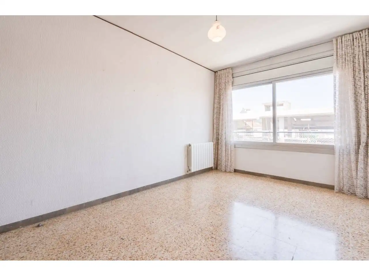 Bedroom of Flat for sale in Terrassa  with Heating and Balcony