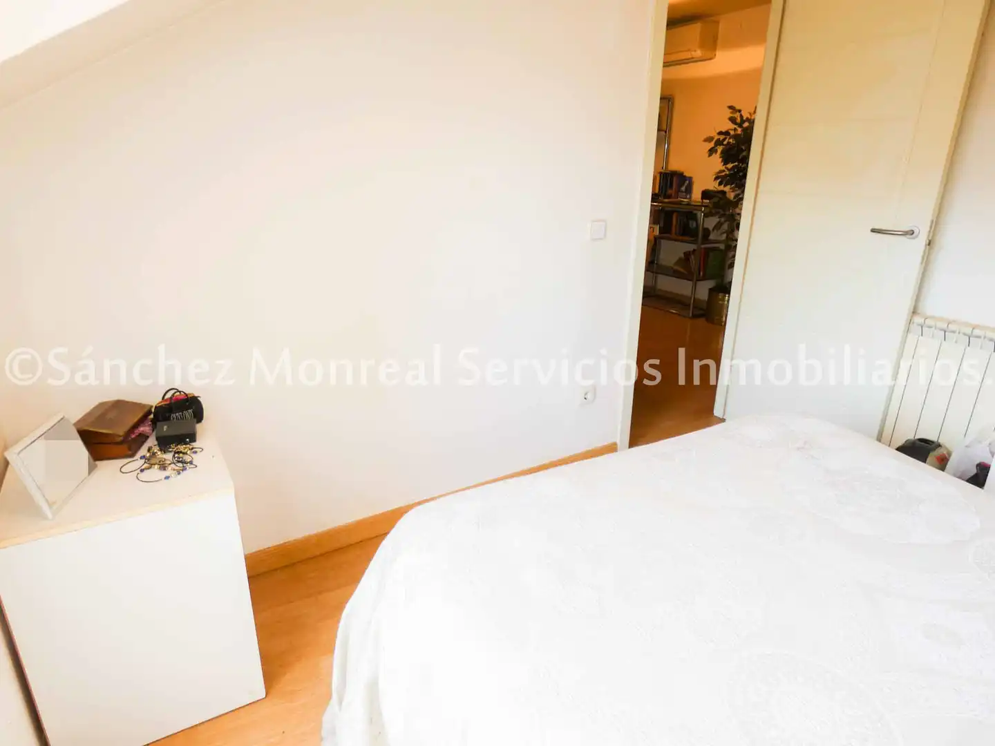 Flat with terrace for sale in Calle Canalejas, imagen 10