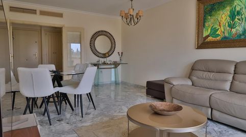Foto 2 de Piso en venta en Calle Acebo de Cosmopolis, El Faro de Calaburra - Chaparral, Mijas