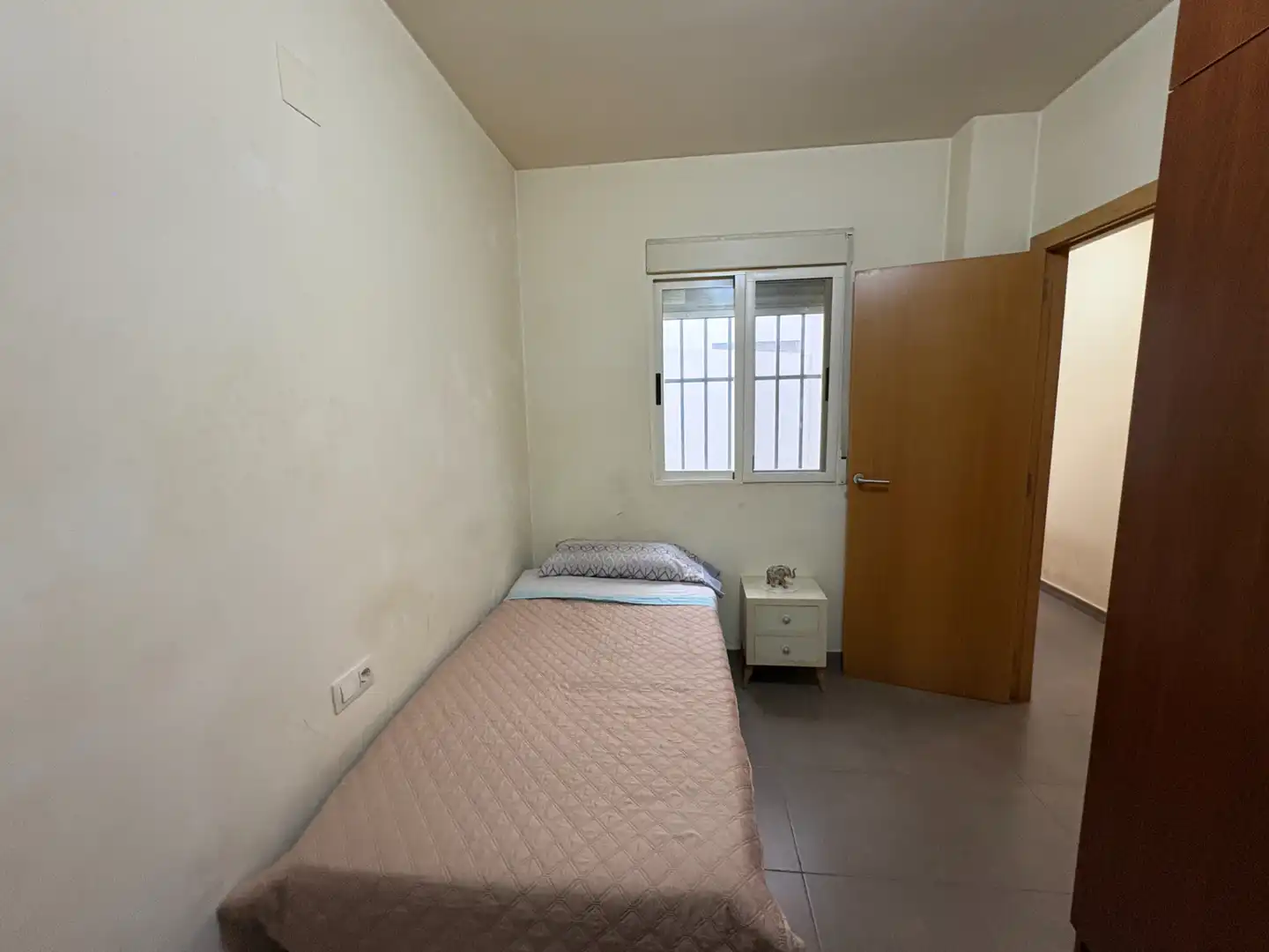 Habitación de Planta baja en venta en Chilches / Xilxes con Aire acondicionado, Terraza y Balcón