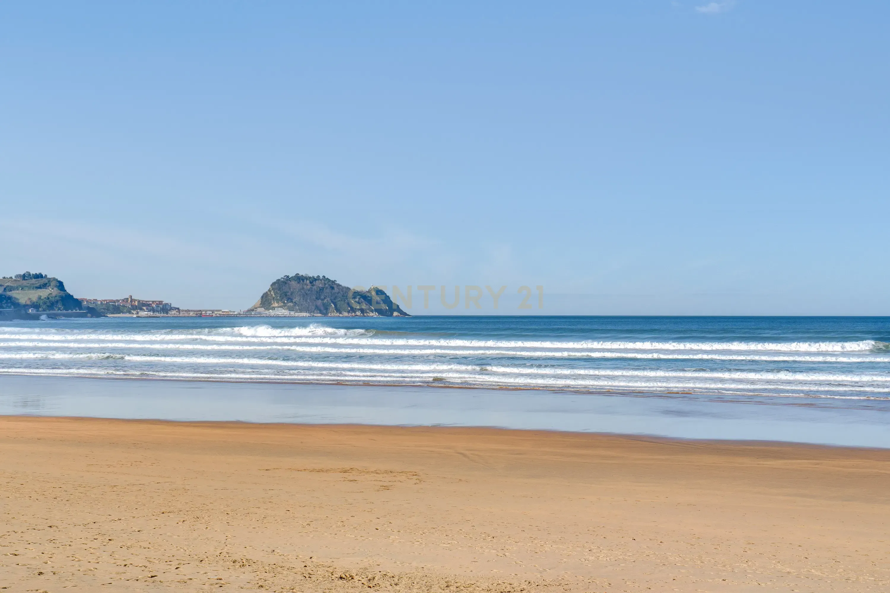 Vista exterior de Dúplex en venda en Zarautz amb Balcó