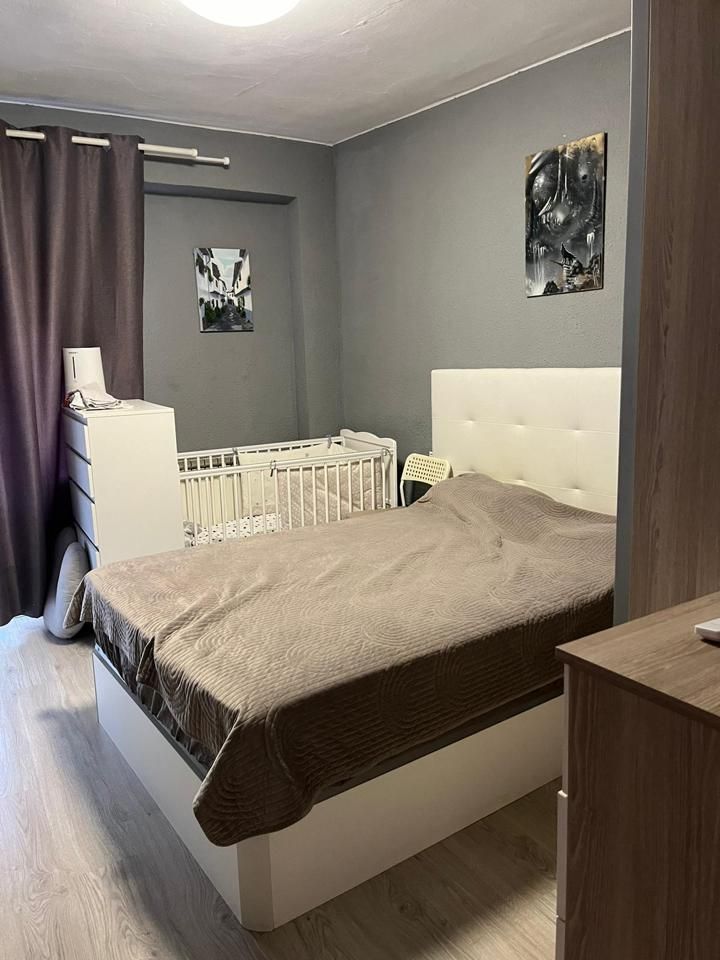 Bedroom of Flat for sale in  Zaragoza Capital  with Air Conditioner, Heating and Furnished