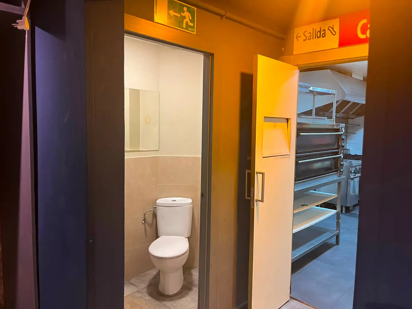 Locale commerciale in cessione a Eixample, imagen 4