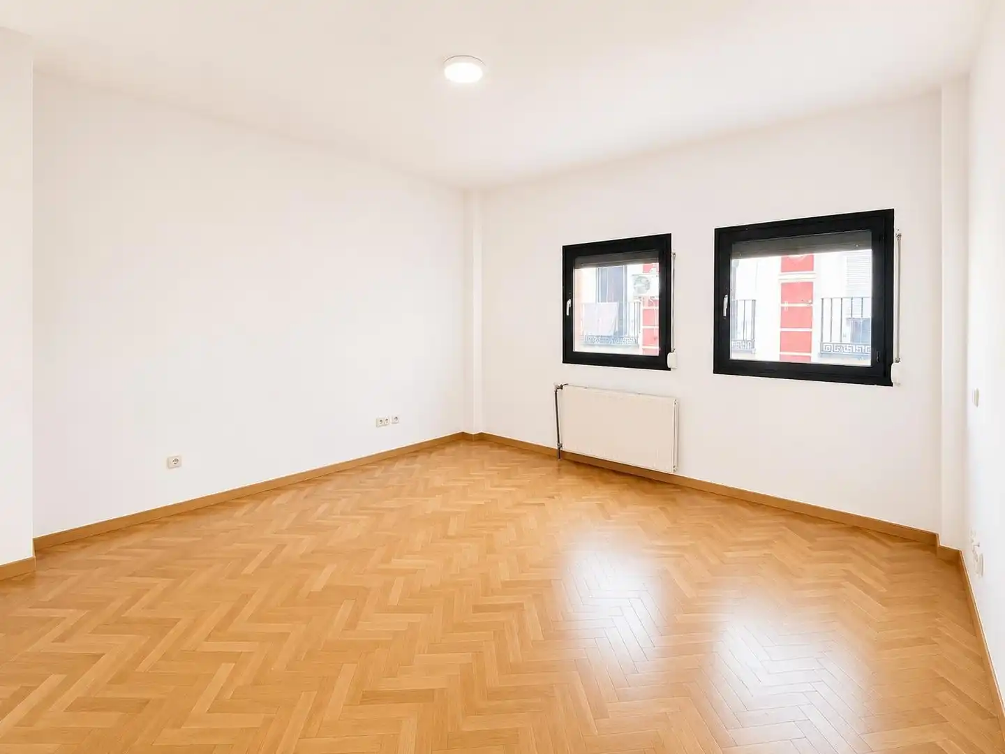 Wohnung zum Verkauf in Madrid mit Heizung und Parkett