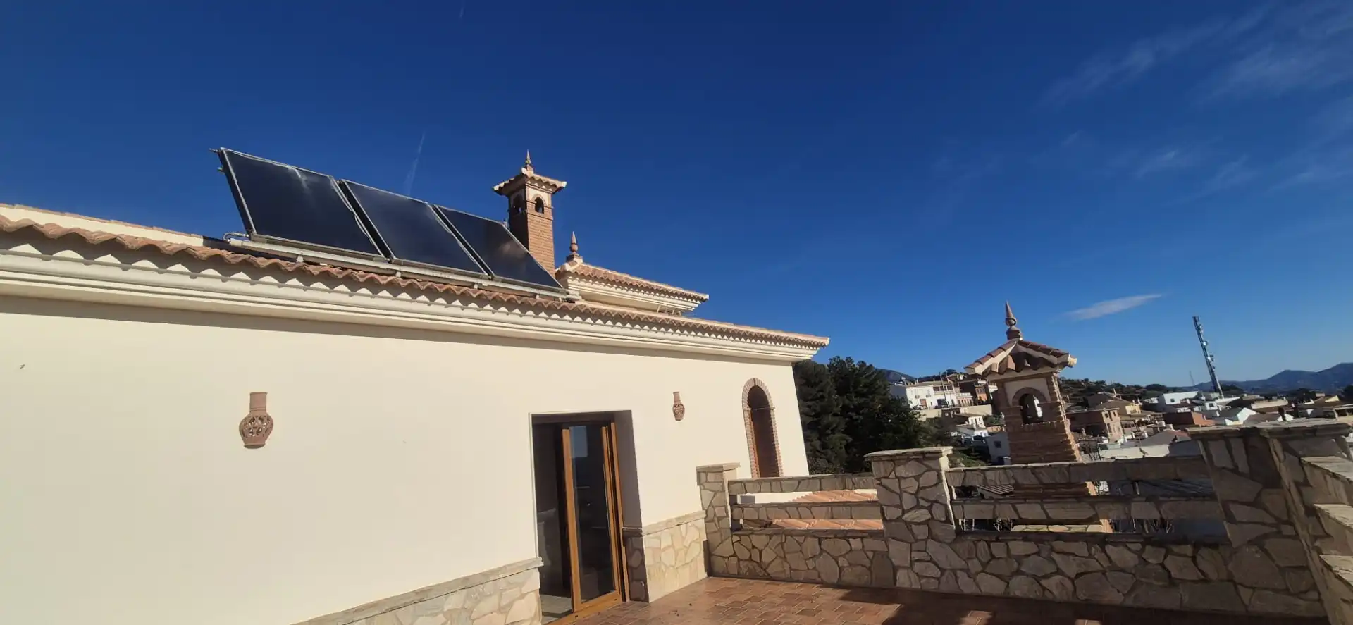 Exterior view of Houses for sale in Periana  with Terrace, Storage room and Furnished