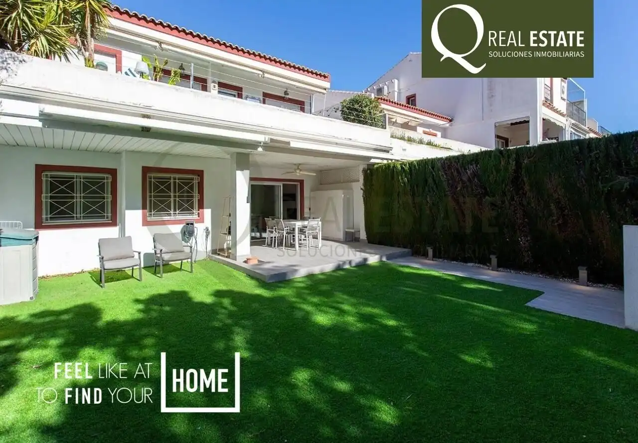 Bungalow mit Pool zum Verkauf in Calle Calle Pintor Fernando Soria